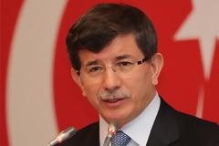 Παράπονα Νταβούτογλου προς τον Άσαντ!