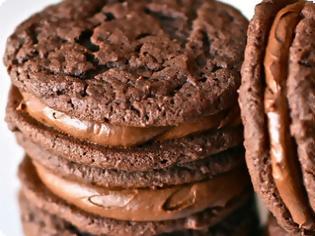 Φωτογραφία για Γεμιστά μπισκότα σοκολάτας