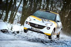 Η Opel θα συμμετέχει σε διεθνή αγώνες ράλλυ με το Adam R2