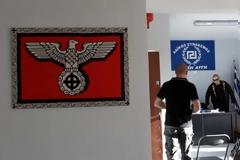 ΕΠΑΦΕΣ ΓΕΡΜΑΝΩΝ ΝΕΟΝΑΖΙ ΜΕ ΤΗ ΧΡΥΣΗ ΑΥΓΗ ΔΙΑΠΙΣΤΩΝΟΥΝ ΟΙ ΓΕΡΜΑΝΙΚΕΣ ΑΡΧΕΣ