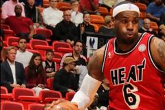 NBA: Νίκη των πρωταθλητών Χιτ επί των Μπόμπκατς με σόου Τζέιμς [βίντεο]