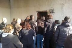 Πάτρα: Ζητούσαν από τους Πολύτεκνους 10 ευρώ για να πάρουν τα τρόφιμα που δικαιούνται – Έντονες αντιδράσεις