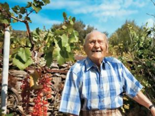 Φωτογραφία για Απεβίωσε ο γηραιότερος κάτοικος της Ικαρίας σε ηλικία 102 ετών