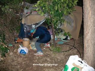 Φωτογραφία για Οι εθελοντές του ομίλου φίλων του δάσους δίπλα σε άστεγους στην Νέα Φιλαδέλφεια