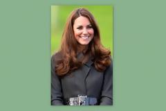 Δείτε πρώτη φορά την Kate Middleton με φουσκωμένη κοιλίτσα!
