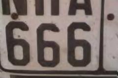 Πάτρα: Έφαγε κλήση γιατί η πινακίδα 666... είχε Άγιο!