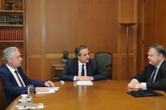 Στις 6 το απόγευμα οι πολιτικοί αρχηγοί στο Μέγαρο Μαξίμου