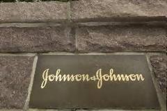 Η Johnson & Johnson δρομολογεί μεταφορά παραγωγής στην Ελλάδα