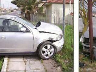 Φωτογραφία για Κοπανάκι: Σφοδρή σύγκρουση μεταξύ δύο ΙΧ αυτοκινήτων