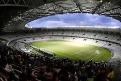Σοβαρά προβλήματα σε γήπεδο για το Μουντιάλ 2014