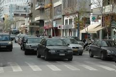 Αναγνώστης διαμαρτύρεται για το πρόβλημα στάθμευσης στη Θεσσαλονίκη