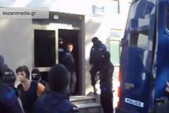 O Ρωμανός έφτυσε άνδρα των ΕΚΑΜ - Επεισοδιάκη αποχώρηση των 