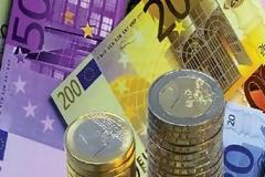 Γαλλία: Συρρίκνωση του εμπορικού ελλείμματος το 2012