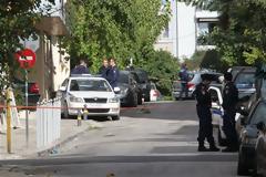Σε εξέλιξη έρευνα της Αντιτρομοκρατικής σε διαμέρισμα στο Παγκράτι