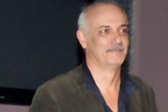 Το twitter για τη σύλληψη Κιμούλη: Αλλος ένας κολοσσός πίσω απ' τα σίδερα (για κανα δυο ώρες)