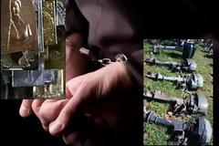 Έβγαζαν φωτογραφίες τα τάματα με το κινητό πριν… δράσουν – Η ίδια σπείρα με τους Ναούς έκλεβε και εξωλέμβιες μηχανές