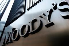Moody's: Ανακάμπτουν οι καταθέσεις στις ελληνικές τράπεζες