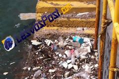 Ένας απέραντος σκουπιδότοπος το λιμάνι Μυτιλήνης