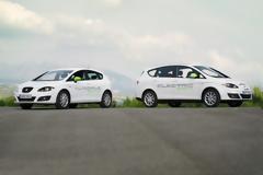 Η SEAT παραδίδει ένα πλήρως ηλεκτρικό και ένα υβριδικό αυτοκίνητο για χρήση στο Λιμάνι της Βαρκελώνης