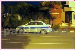 Αστυνομικός κοιμήθηκε μέσα στο περιπολικό!