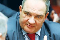 Λέξη προς λέξη το non paper-