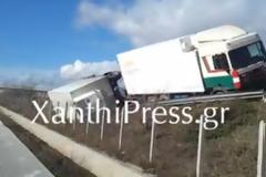 Βίντεο από την ανατροπή νταλίκας στην Εγνατία Οδό