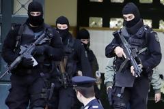 Έρευνες της ΕΛ.ΑΣ. σε ξενοδοχείο στον Βόλο