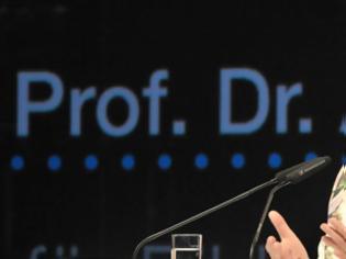 Φωτογραφία για Γερμανία: Παραιτήθηκε η υπ. Παιδείας ύστερα από κατηγορίες για λογοκλοπή