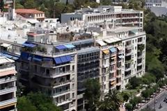 Πωλούν σπίτια για να επιβιώσουν