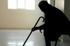 Αχαϊα: Αδειάζουν τα γηροκομεία από ηλικιωμένους