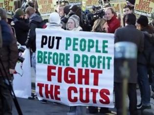 Φωτογραφία για Μαζικές διαδηλώσεις στην Ιρλανδία κατά της λιτότητας