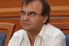 Θύμα κλοπής ο Δημήτρης Στρατούλης