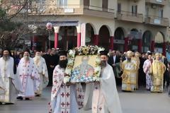 Mε λαμπρότητα η πόλη της Πρέβεζας γιόρτασε τη μνήμη του Πολιούχου της Αγίου Χαραλάμπους