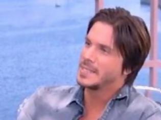 Φωτογραφία για Η Φαίη Σκορδά έφερε σε δύσκολη θέση τον Οικονομόπουλο