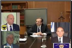 ΑΚΑΡΠΗ Η ΣΥΝΑΝΤΗΣΗ ΤΩΝ ΑΠΟΣΤΡΑΤΩΝ ΤΩΝ Ε.Δ. ΜΕ ΤΟΝ ΠΡΩΘΥΠΟΥΡΓΟ