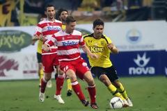 Εφιαλτική βραδιά! (2-0)