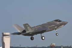 F 35. Το ...