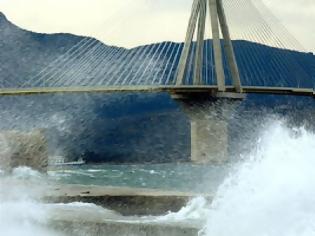 Φωτογραφία για Πρόσκρουση πλοίου στη γέφυρα Ρίου - Αντιρρίου