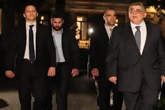 Χρυσή Αυγή: ΜΑΤ και ξύλο στους αγρότες, χιλιάδες ευρώ στα golden-boys τύπου Μέργου