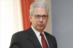 Μέργος: Δεν λαμβάνω τρεις μισθούς