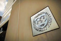 ΔΝΤ: Η Ελλάδα πρέπει να εφαρμόσει το πρόγραμμα