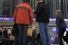 Συνεχίζεται η απεργία στα γερμανικά αεροδρόμια