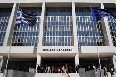 Δεν εφαρμόζεται αναδρομικά ο νόμος για την φοροδιαφυγή