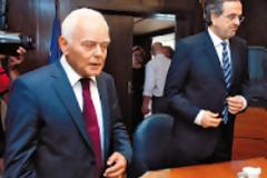 Κόκκινη κάρτα για το φιάσκο στο Δημόσιο...!!!
