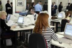 Ο εφιάλτης της απόλυσης ξανάρχεται στο Δημόσιο...!!!