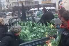 Πάτρα-Τώρα: Eφοδος με αγροτικά αυτοκίνητα από τους αγρότες