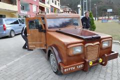 Οι Άγγλοι Land Rover και οι Πόντιοι Laz Rover. Δείτε το βίντεο!