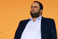 Δεν το παρατάμε...
