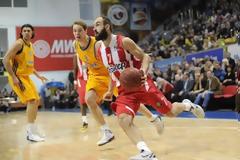 ΜΕ... ΕΙΚΟΝΕΣ ΤΟ ΧΙΜΚΙ - ΟΛΥΜΠΙΑΚΟΣ (82-87) *PHOTOS*