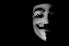 Οι Anonymous απειλούν τις κυπριακές εκλογές